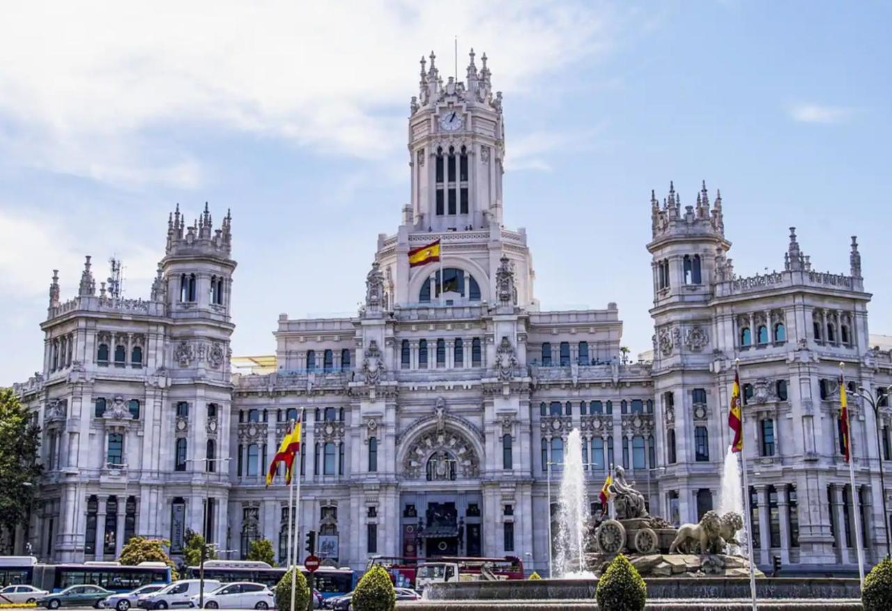 Apartamento V Alcalaretiro Ideal Parejas Madrid Exteriör bild